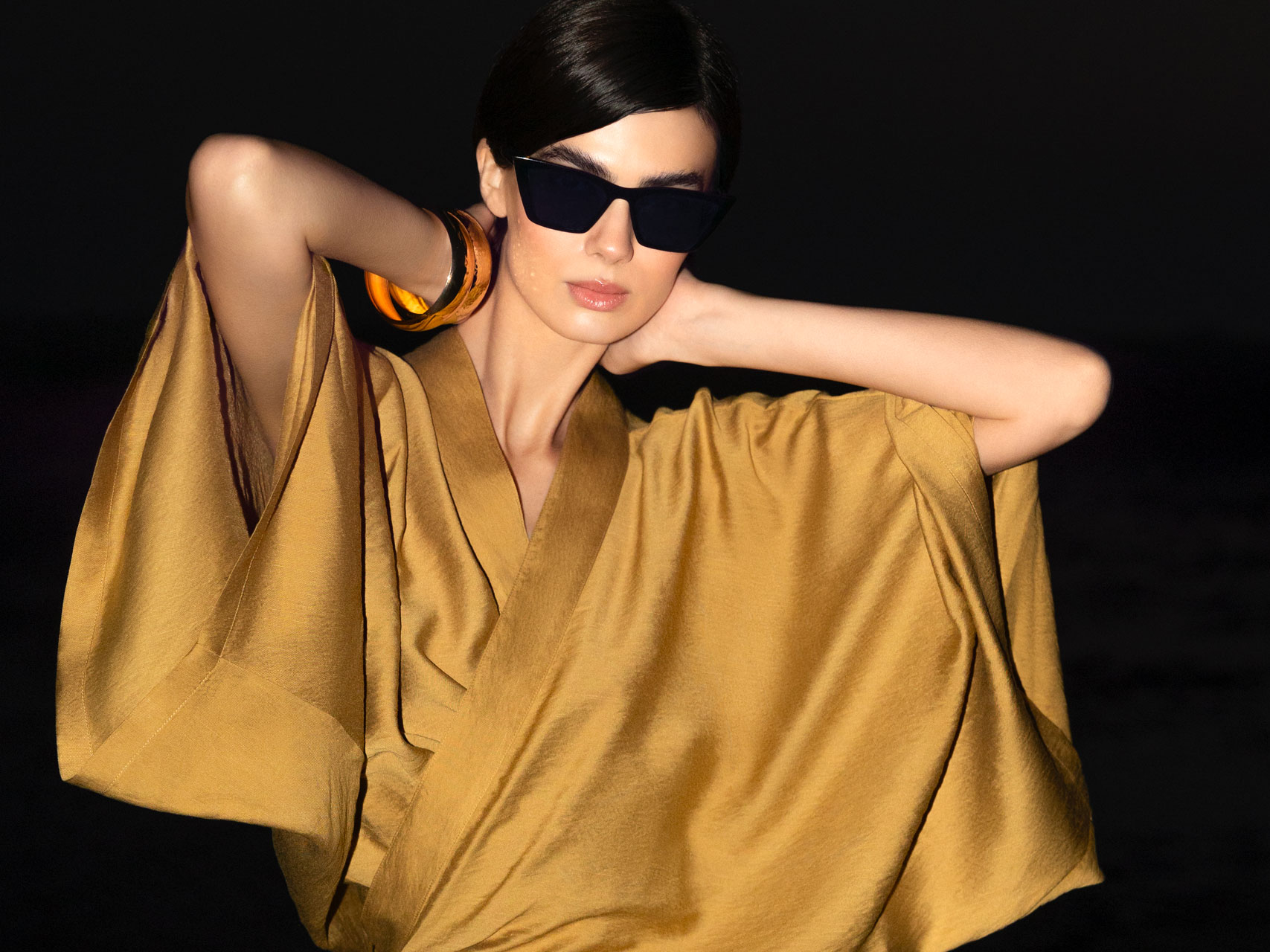 Explore our online boutique and be inspired by the elegant and 