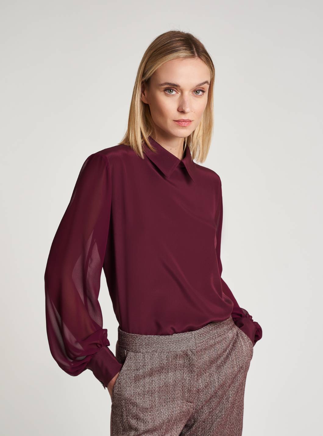 BLUSA