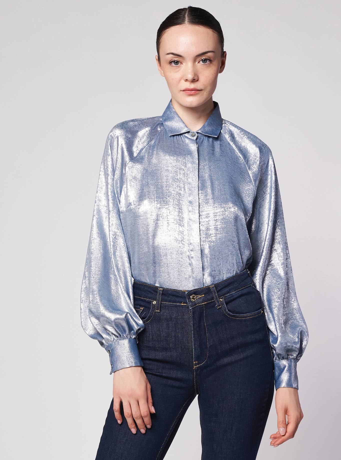 BLUSA