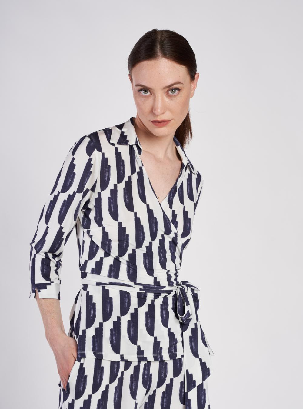 BLUSA ARTE